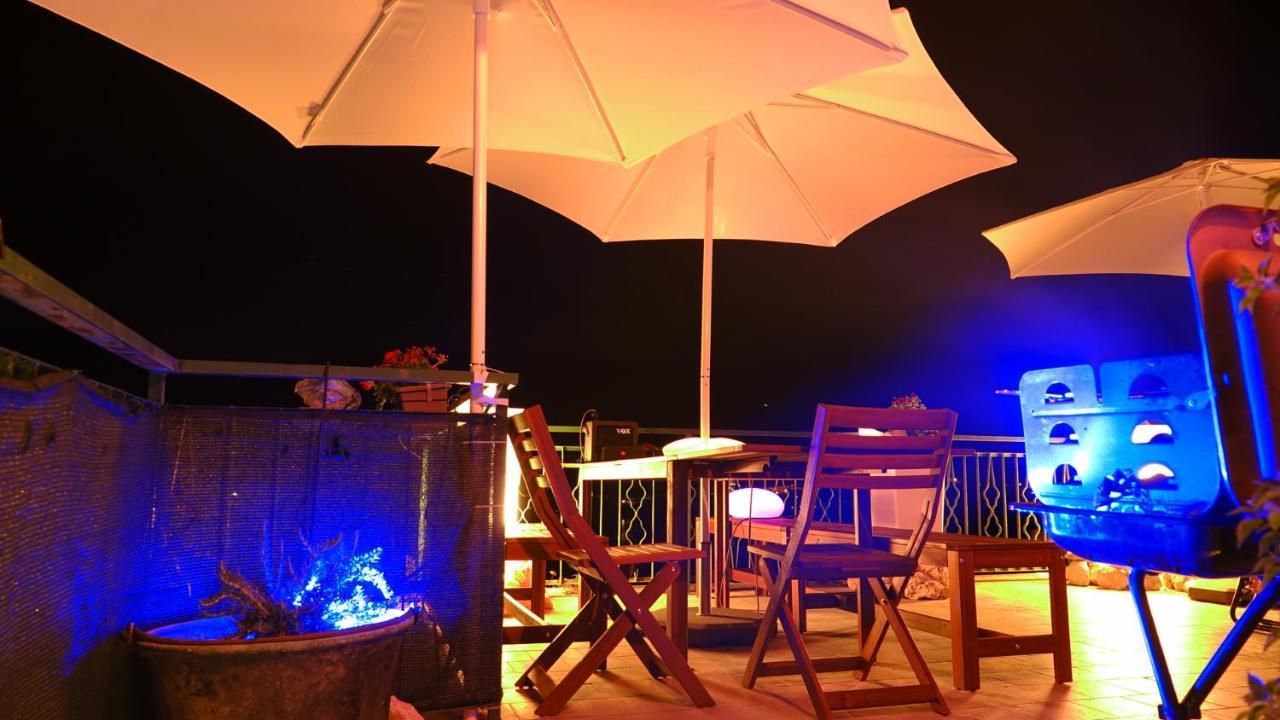 La Terrazza Sul Lago Turano กาสเตล ดิ ตอรา ภายนอก รูปภาพ